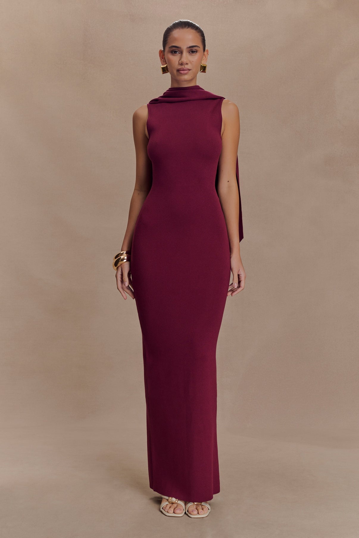 Darby
Knit Scarf Maxi Dress - Merlot